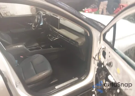 2024 Lincoln Corsair Premiere из США, поврежденный, VIN 5LMCJ1DA6RUL02426